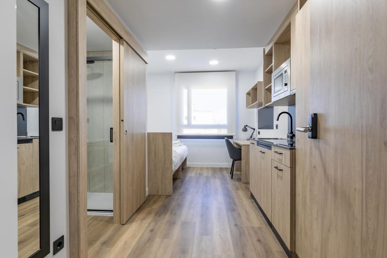 Micampus Xaudaro Student Residence Madrid Buitenkant foto