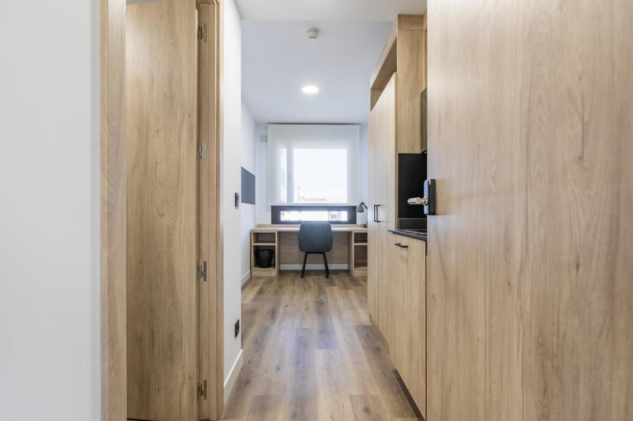 Micampus Xaudaro Student Residence Madrid Buitenkant foto