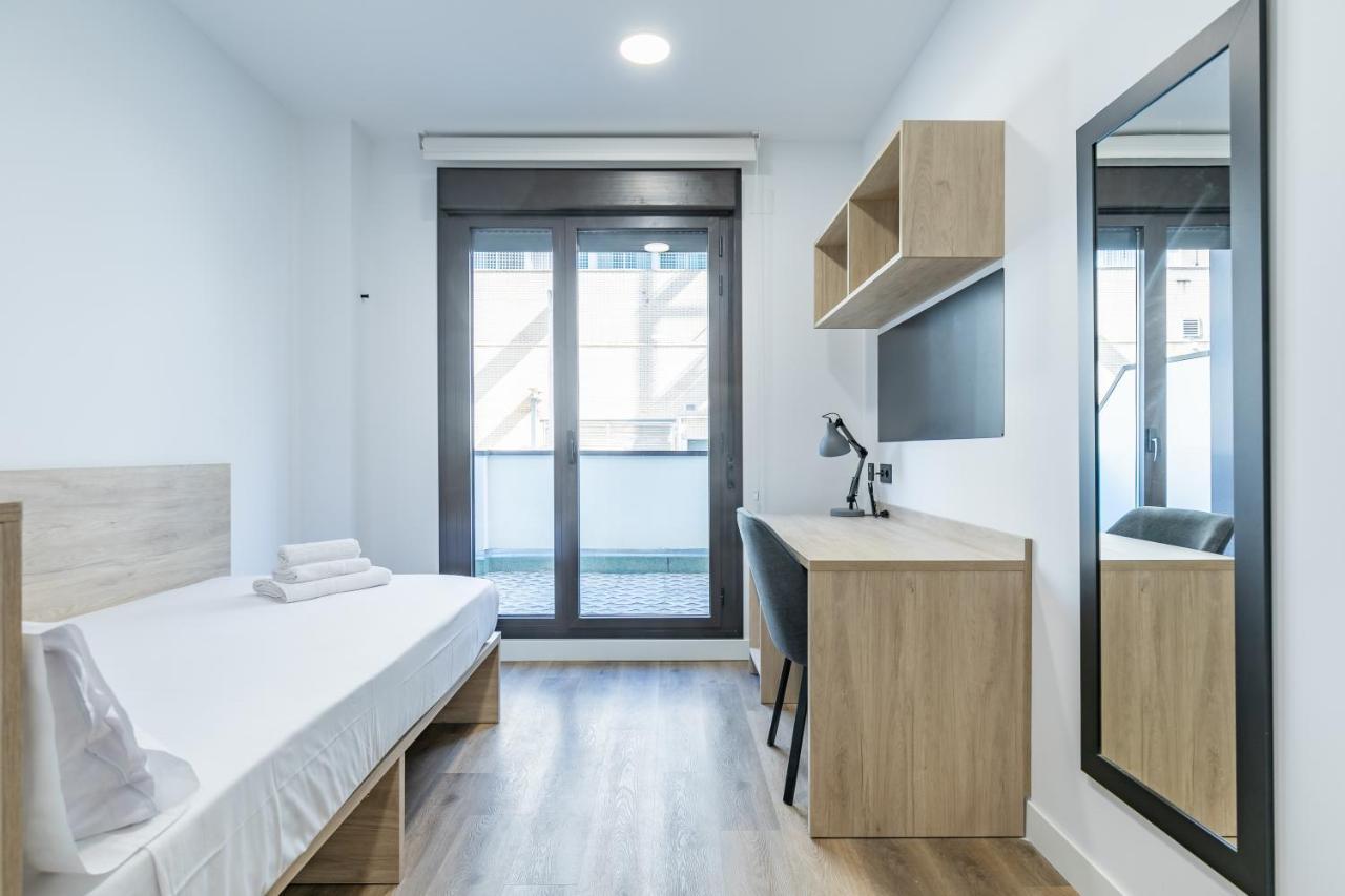 Micampus Xaudaro Student Residence Madrid Buitenkant foto