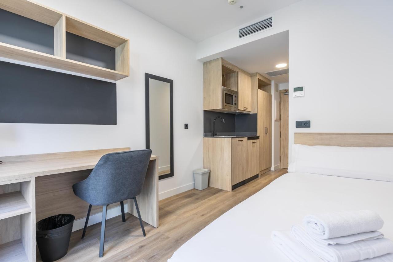Micampus Xaudaro Student Residence Madrid Buitenkant foto