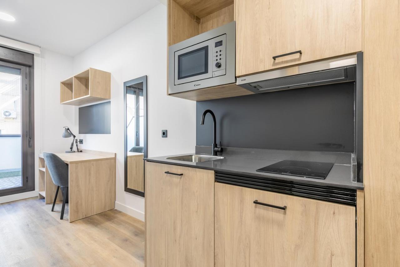Micampus Xaudaro Student Residence Madrid Buitenkant foto